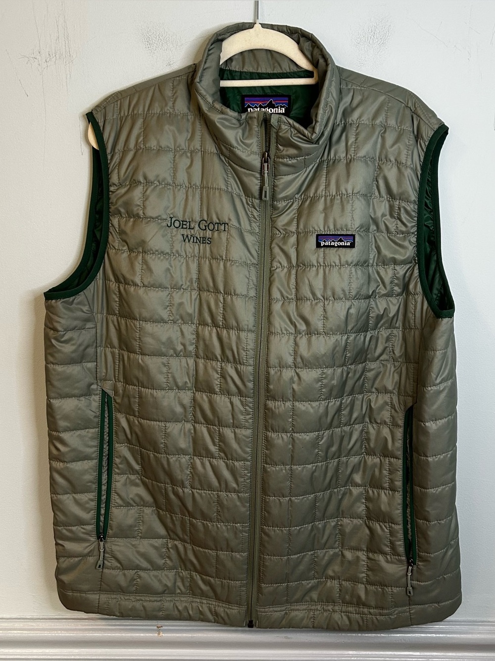 Patagonia Basin Green Nano Puff Full-Zip Vest Size XL Men’s